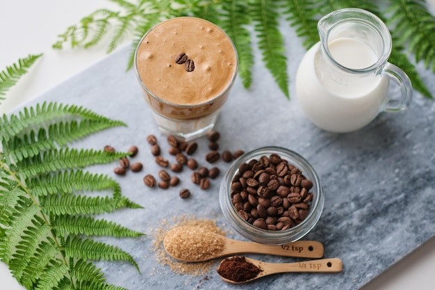 ترکیبات کافه لاته با قارچ گانودرما دکتر بیز 