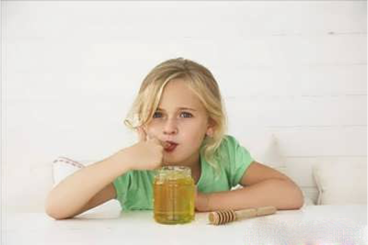 آیا درمان اسهال و استفراغ از خواص عسل طبیعی برای کودکان است ؟
