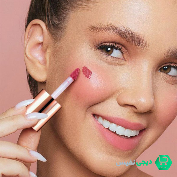 بهترین لوازم آرایشی برای پوست های حساس چیست؟